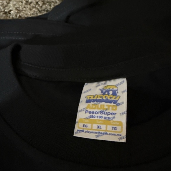 Dr. Seuss HOW THE GRINCH STOLE CHRISTMAS Jim Carrey TShirt Size XL. Hard To find - Picture 3 of 3